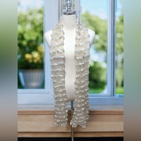 🔥 Raffaello Bettini Italian Knitted Light Scarf - Picture 3 of 11